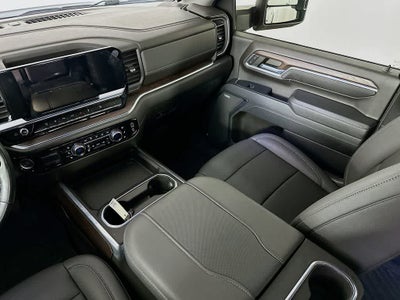 2024 GMC Sierra 2500HD SLT