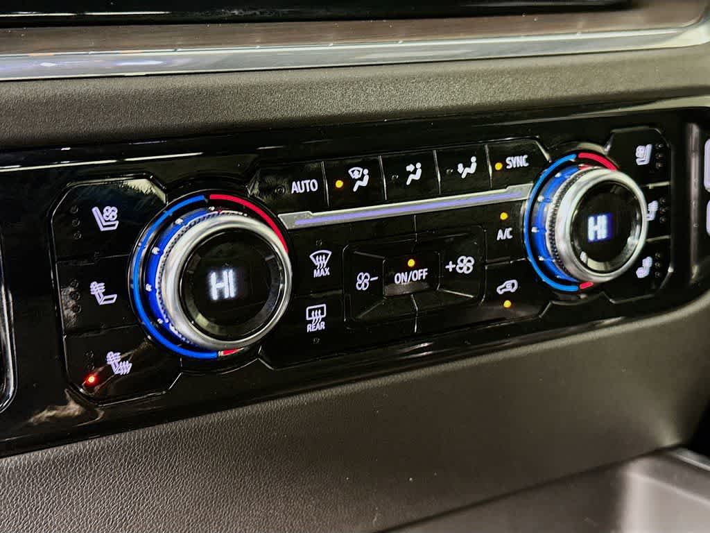 2024 GMC Sierra 2500HD SLT