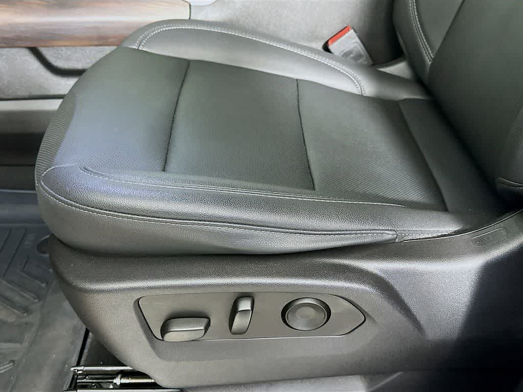 2024 GMC Sierra 2500HD SLT