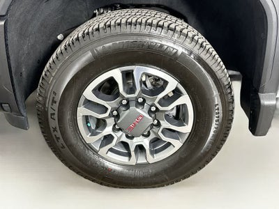 2024 GMC Sierra 2500HD SLT