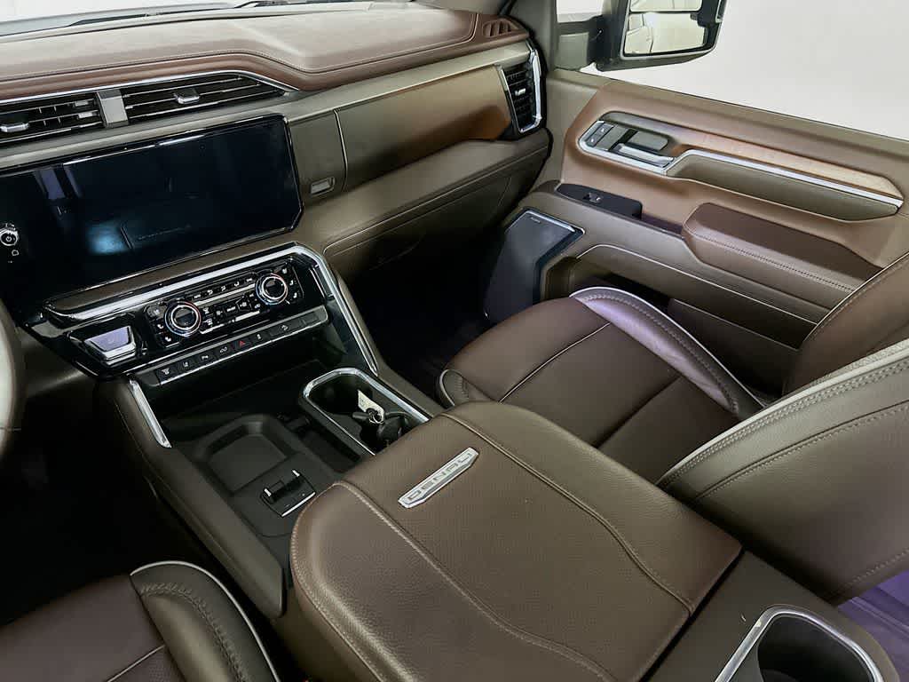 2024 GMC Sierra 2500HD Denali