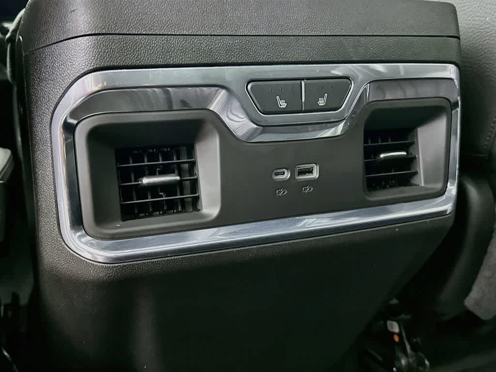 2024 GMC Sierra 3500HD Denali