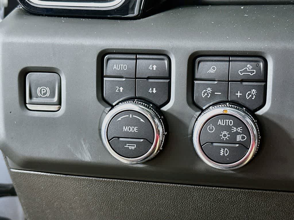2024 GMC Sierra 3500HD Denali