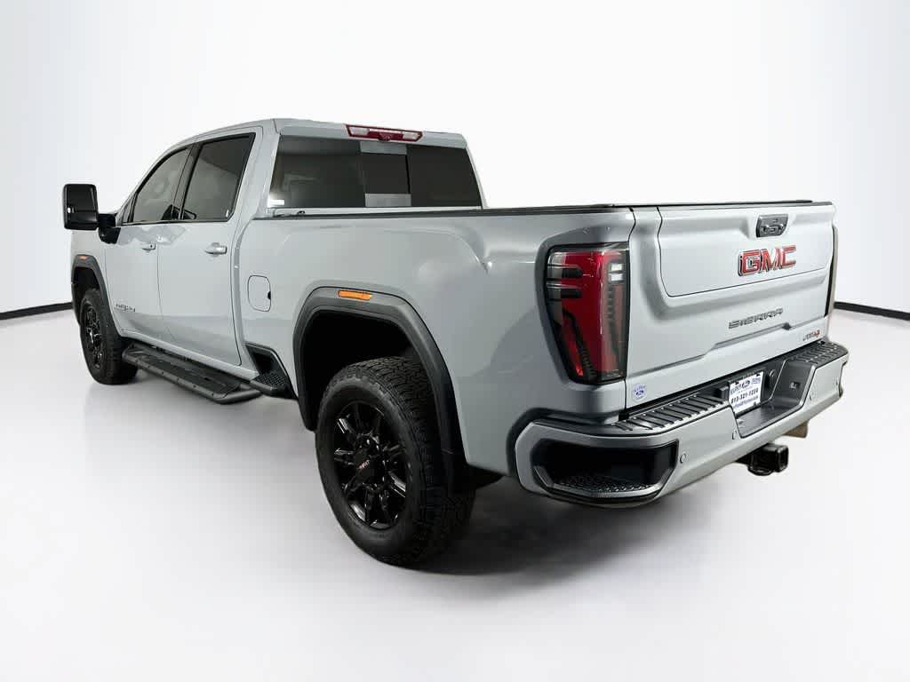2025 GMC Sierra 2500HD AT4