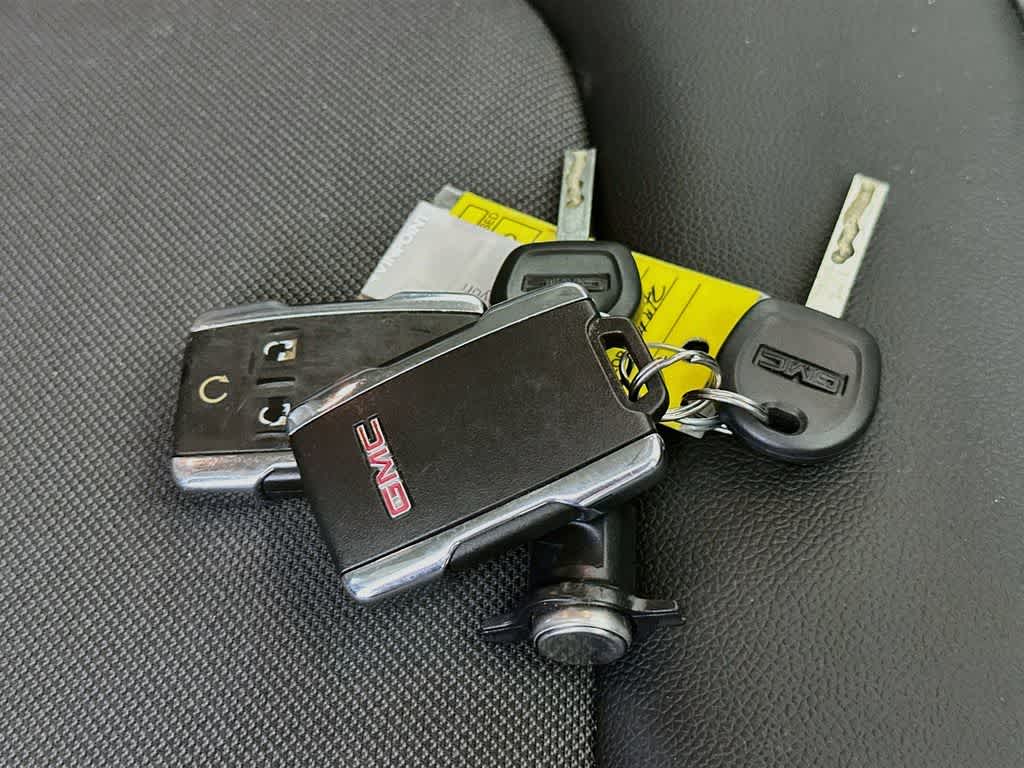 2021 GMC Canyon 4WD AT4 w/Cloth
