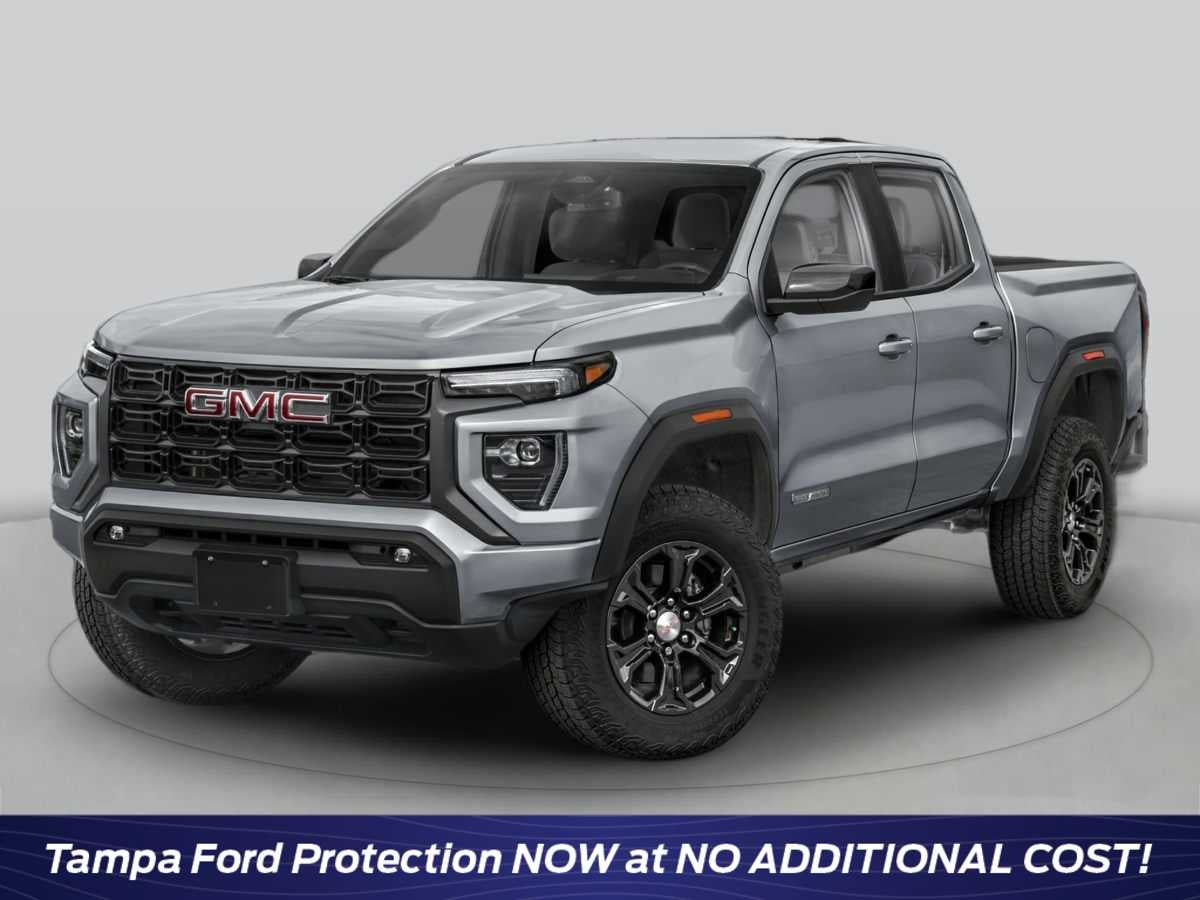 2024 GMC Canyon 4WD AT4