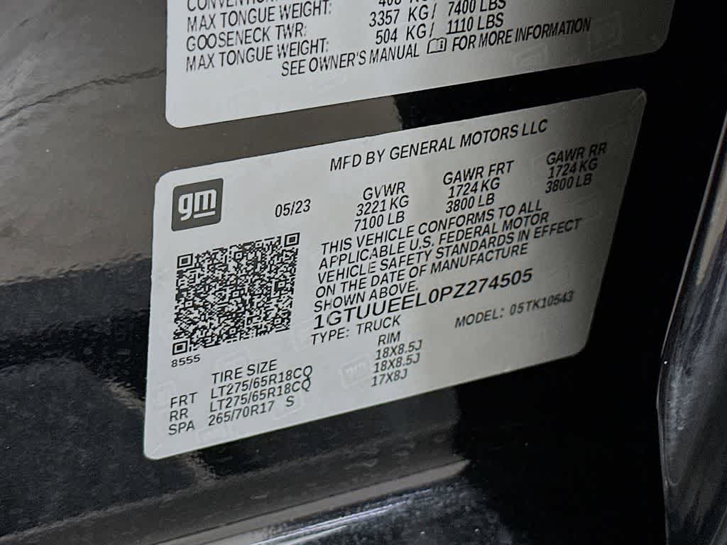 2023 GMC Sierra 1500 AT4