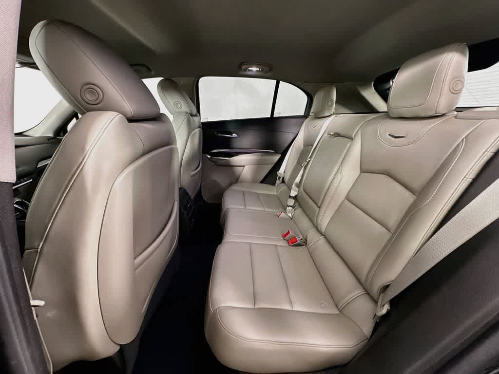 2023 Cadillac XT4 FWD Luxury