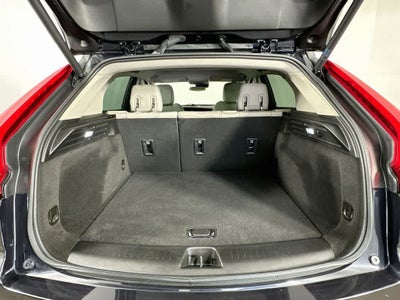 2023 Cadillac XT4 FWD Luxury