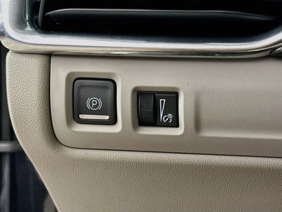 2023 Cadillac XT4 FWD Luxury