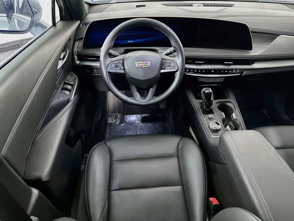 2025 Cadillac XT4 FWD Premium Luxury