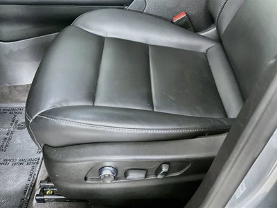 2025 Cadillac XT4 FWD Premium Luxury