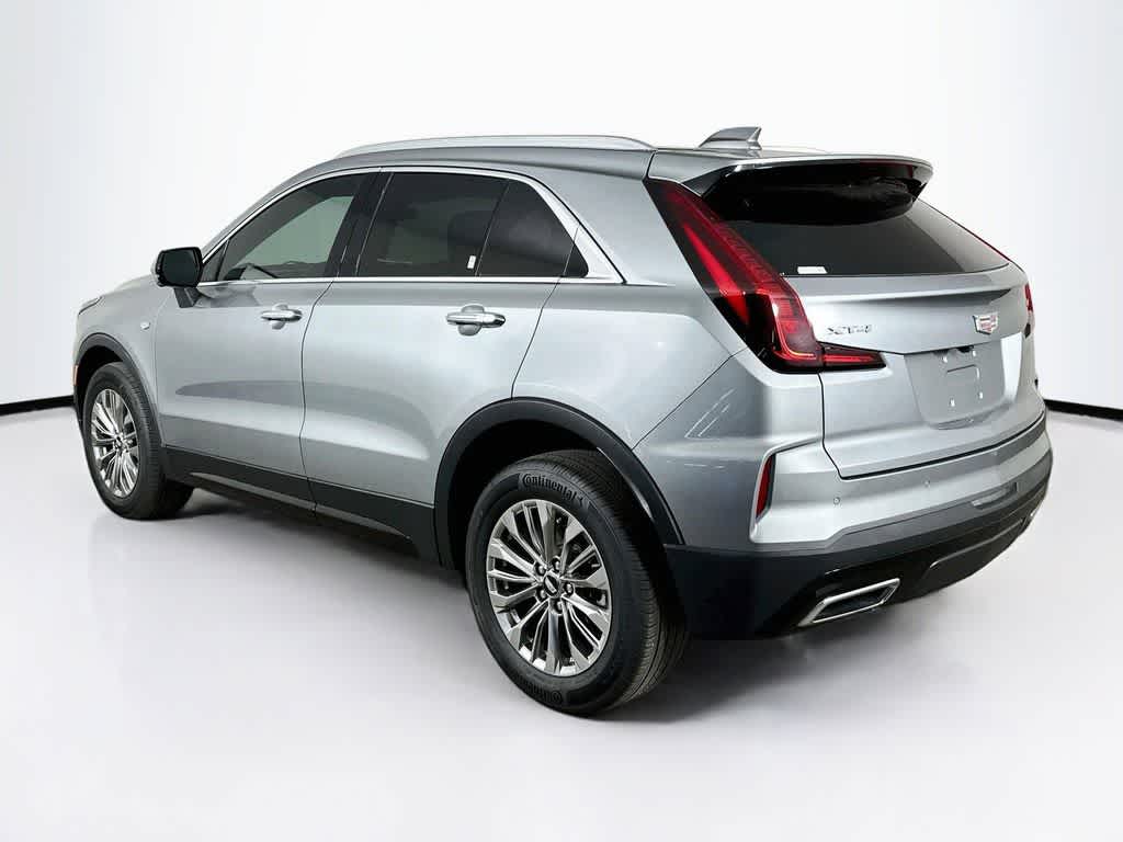 2025 Cadillac XT4 FWD Premium Luxury