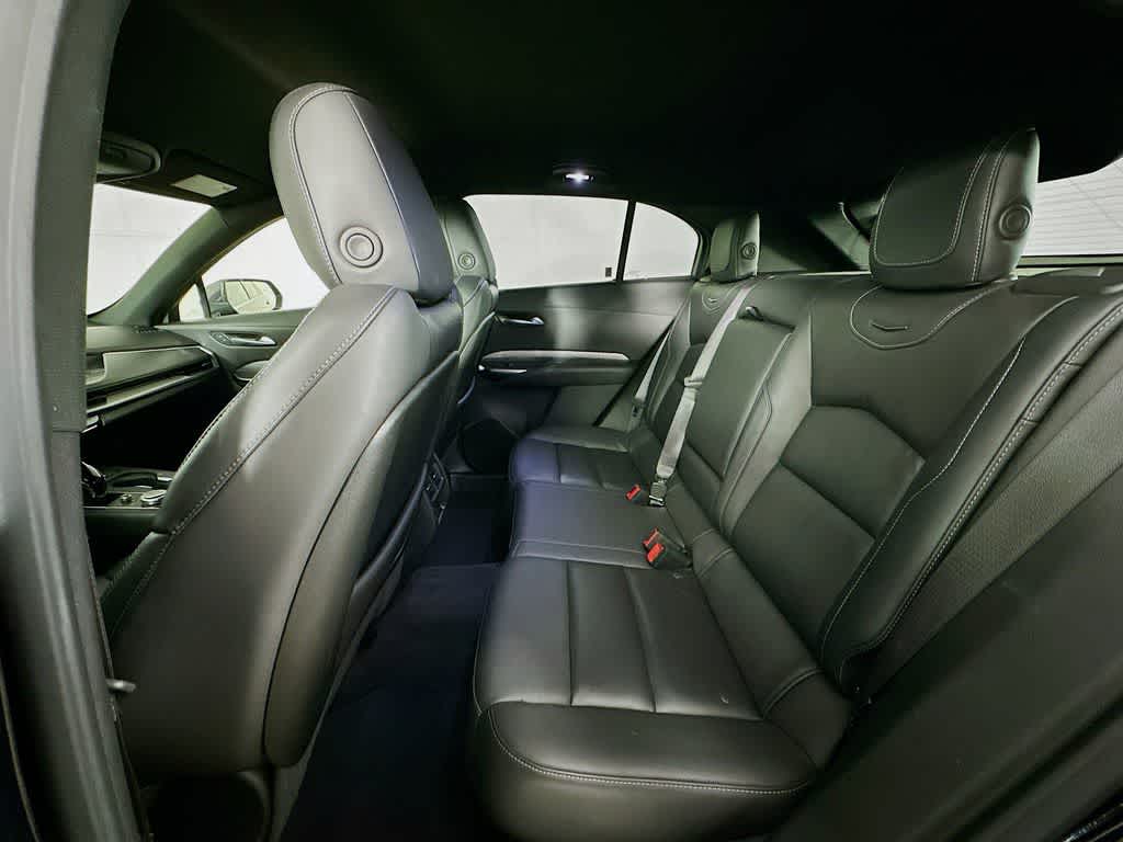 2024 Cadillac XT4 FWD Premium Luxury