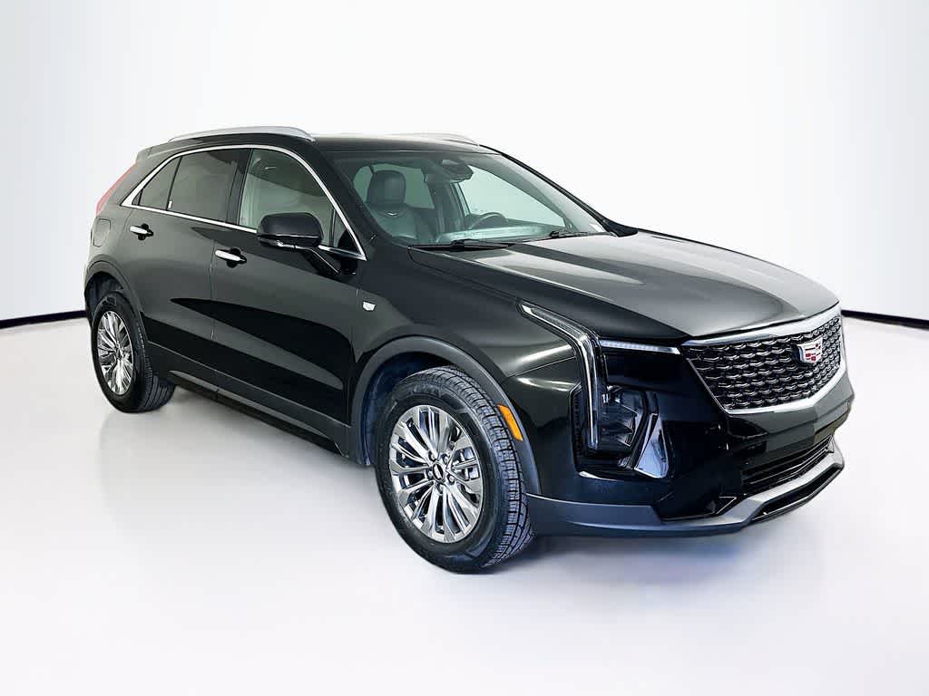 2024 Cadillac XT4 FWD Premium Luxury