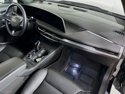 2024 Cadillac XT4 FWD Premium Luxury