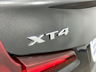2024 Cadillac XT4 FWD Premium Luxury