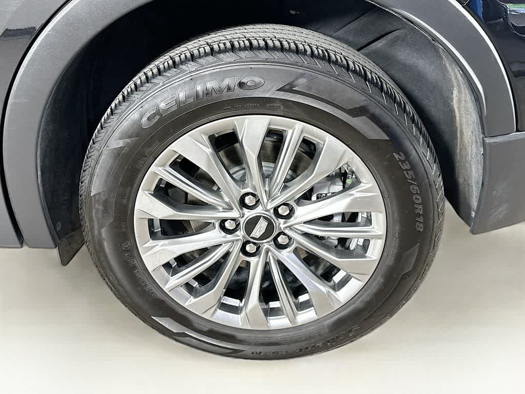 2024 Cadillac XT4 FWD Premium Luxury