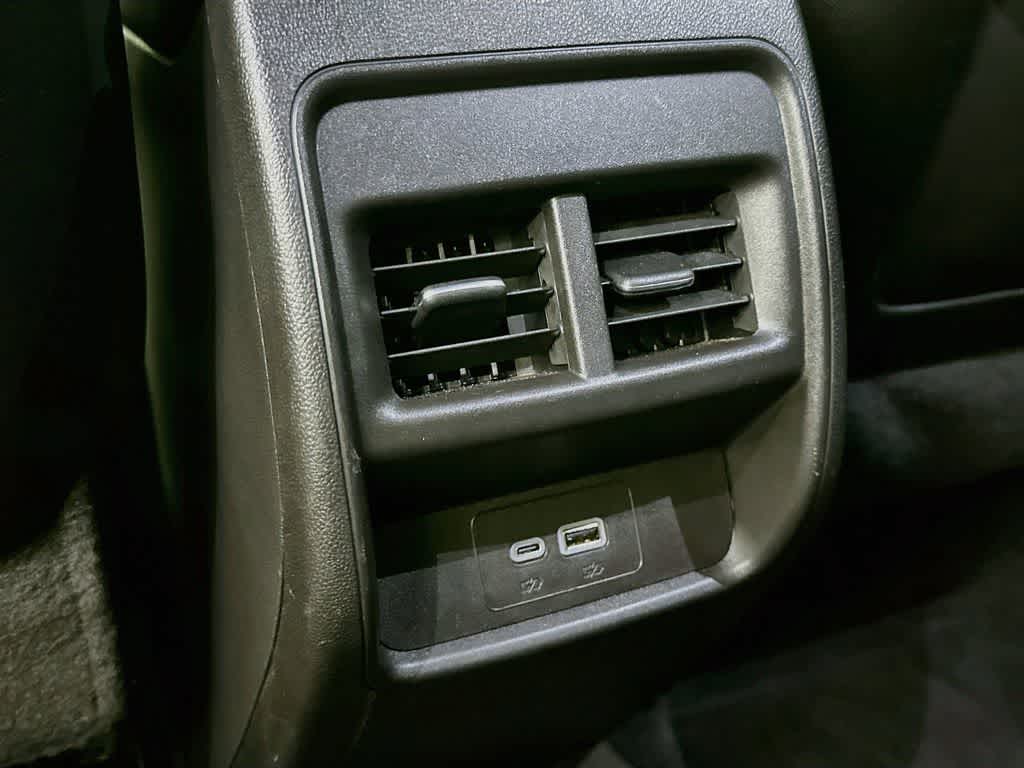 2025 Cadillac XT4 FWD Premium Luxury