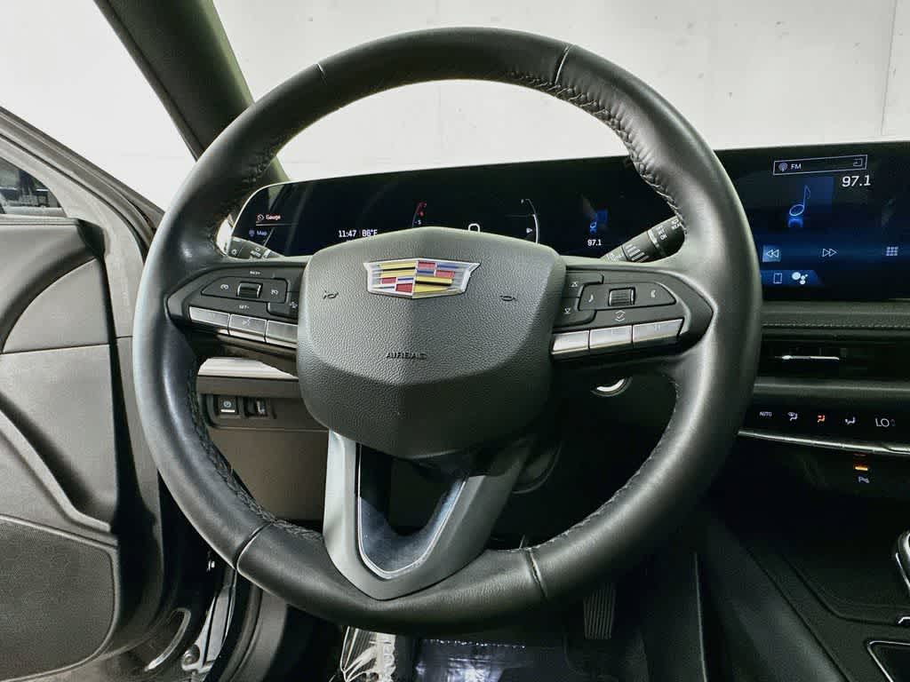 2025 Cadillac XT4 FWD Premium Luxury