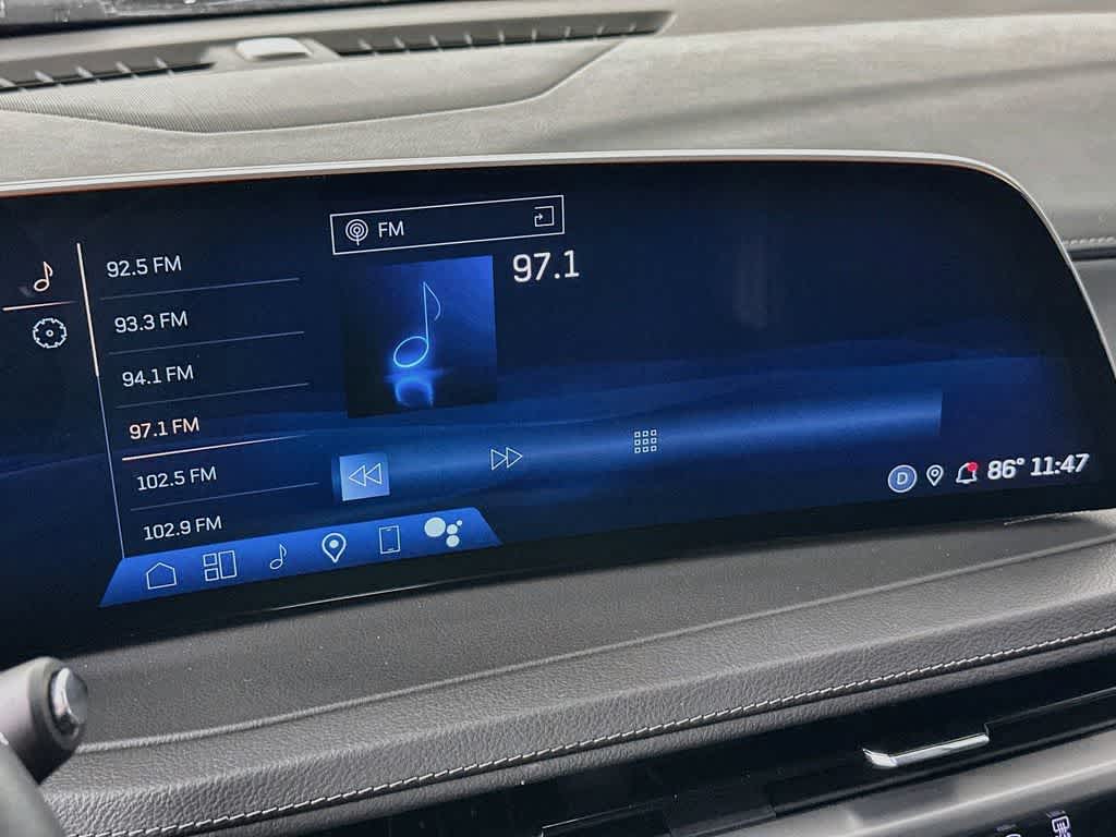 2025 Cadillac XT4 FWD Premium Luxury