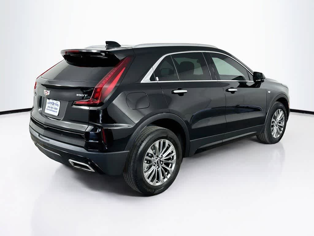 2025 Cadillac XT4 FWD Premium Luxury