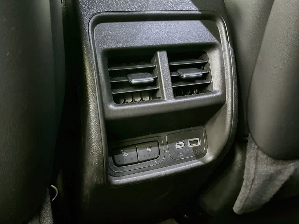 2023 Cadillac XT4 FWD Premium Luxury