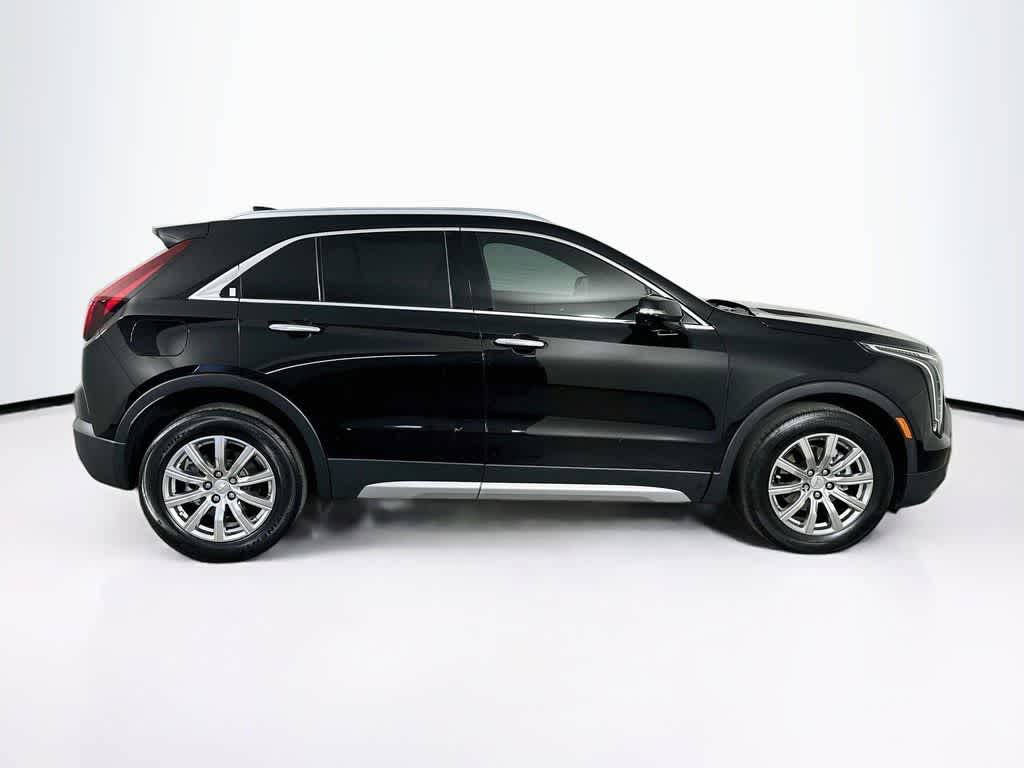 2023 Cadillac XT4 FWD Premium Luxury