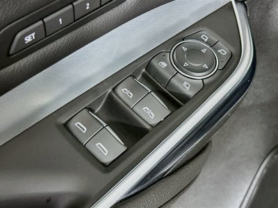 2023 Cadillac XT4 FWD Premium Luxury