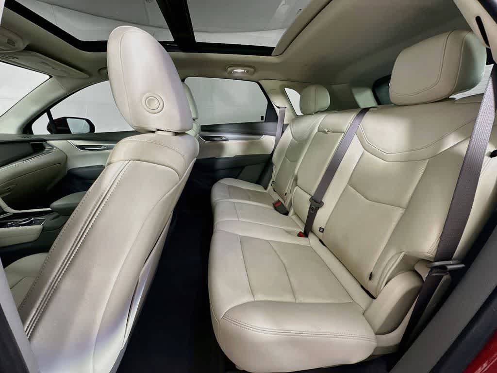 2021 Cadillac XT5 FWD Premium Luxury