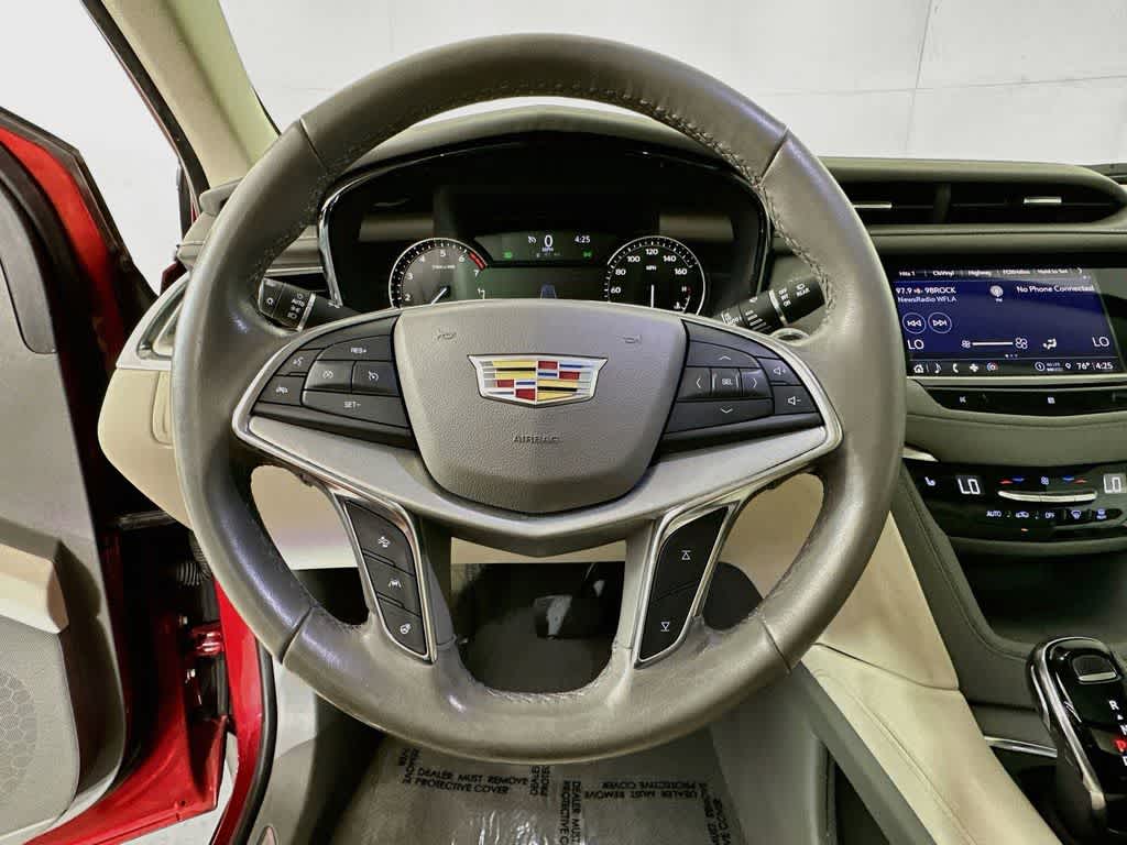 2021 Cadillac XT5 FWD Premium Luxury