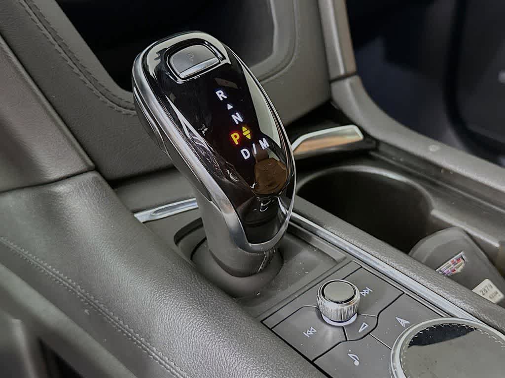 2022 Cadillac XT5 FWD Premium Luxury