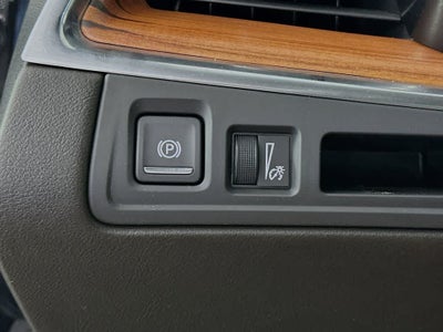 2022 Cadillac XT5 FWD Premium Luxury