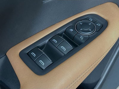 2022 Cadillac XT5 FWD Premium Luxury