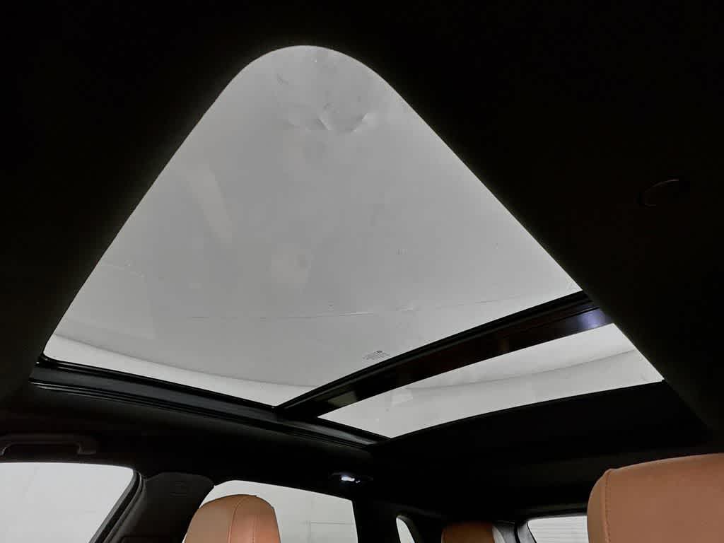 2022 Cadillac XT5 FWD Premium Luxury