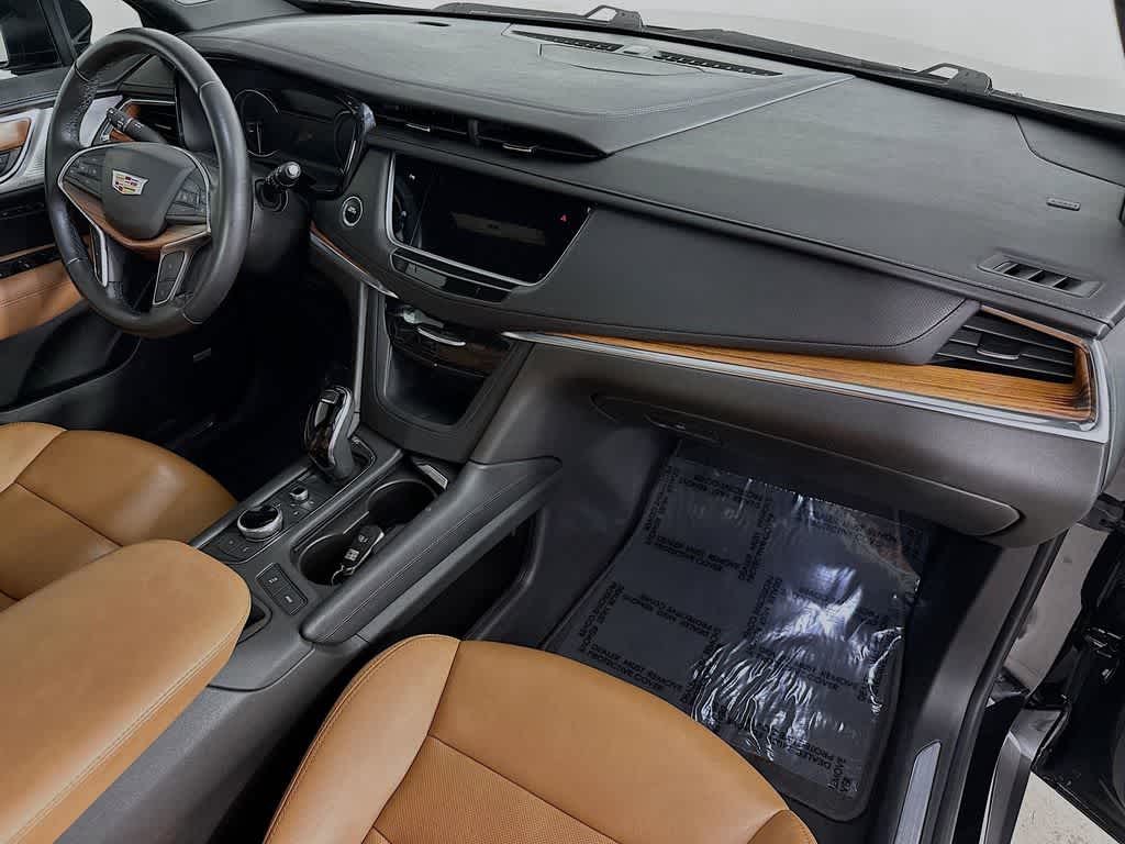 2022 Cadillac XT5 FWD Premium Luxury