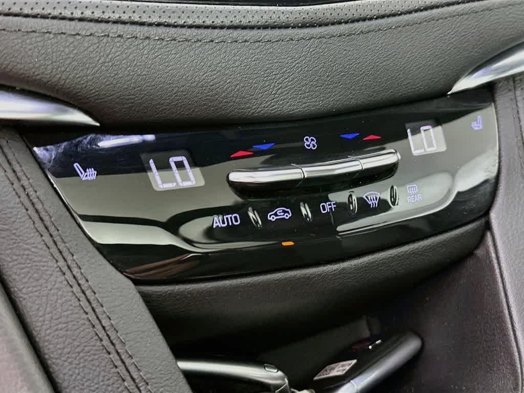2021 Cadillac XT5 FWD Premium Luxury
