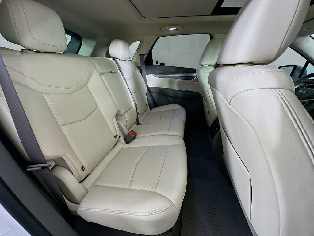 2022 Cadillac XT5 AWD Premium Luxury