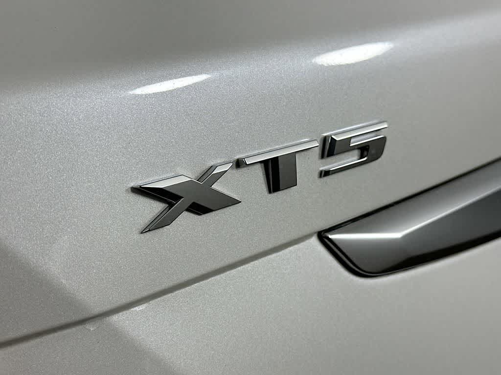 2022 Cadillac XT5 AWD Premium Luxury
