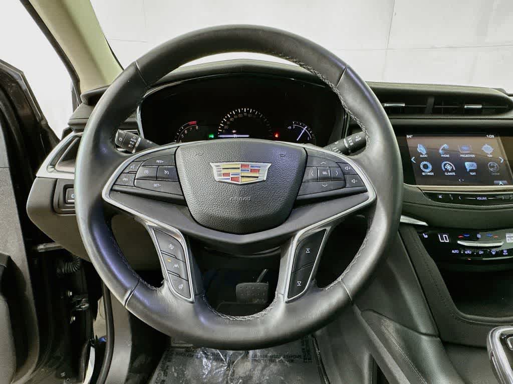 2017 Cadillac XT5 Luxury AWD