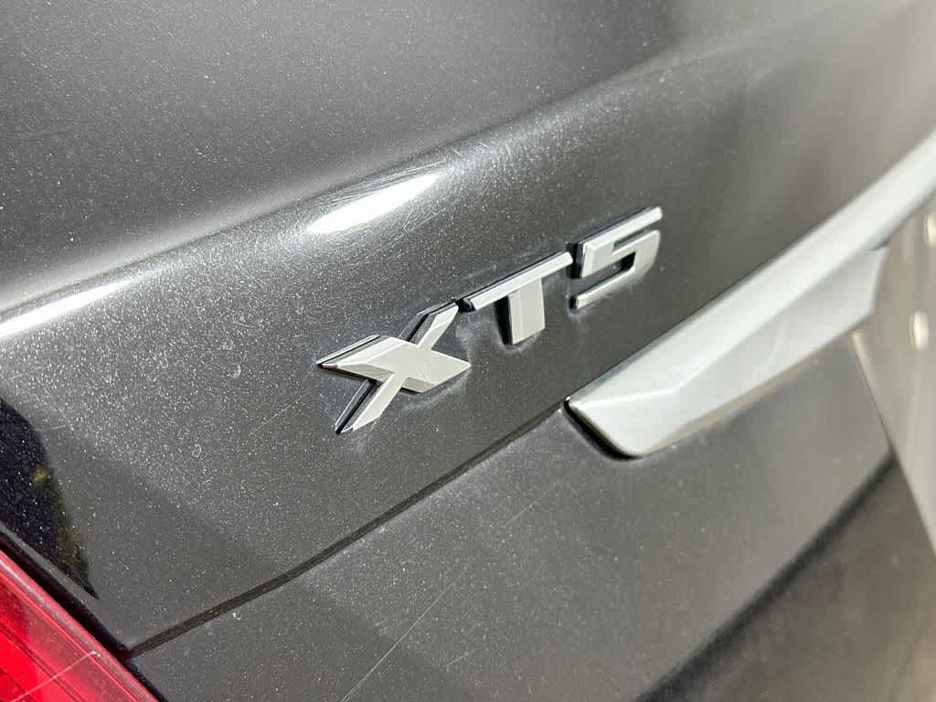 2017 Cadillac XT5 Luxury AWD