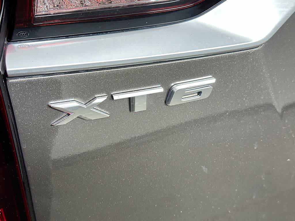 2020 Cadillac XT6 FWD Premium Luxury