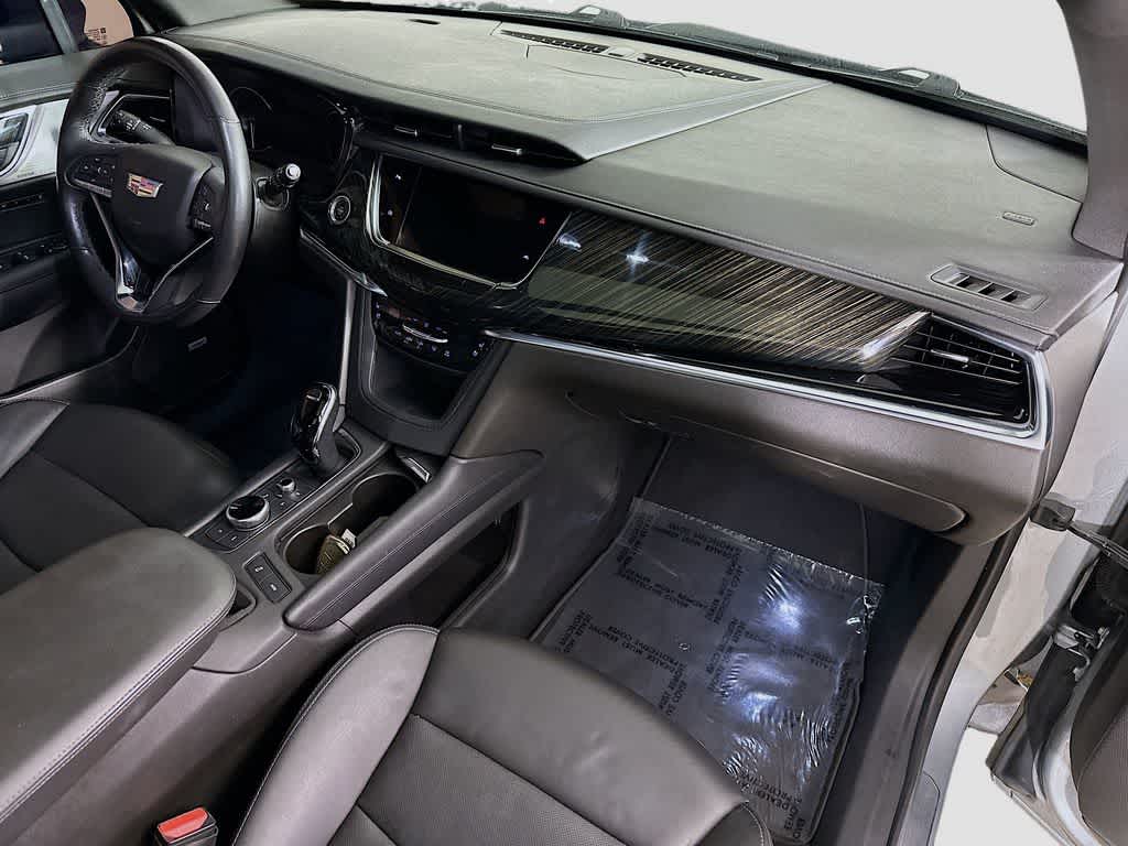 2023 Cadillac XT6 AWD Premium Luxury