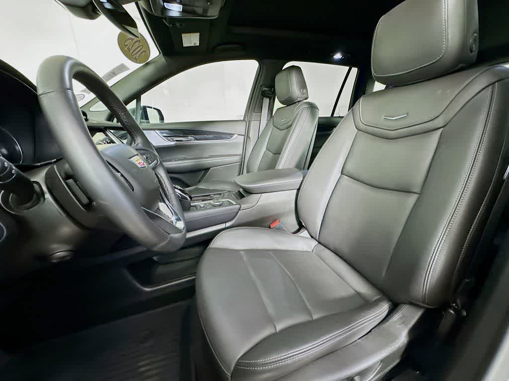 2025 Cadillac XT6 AWD Premium Luxury