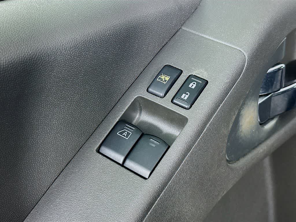 2010 Nissan Frontier SE