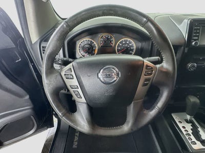 2015 Nissan Titan SV