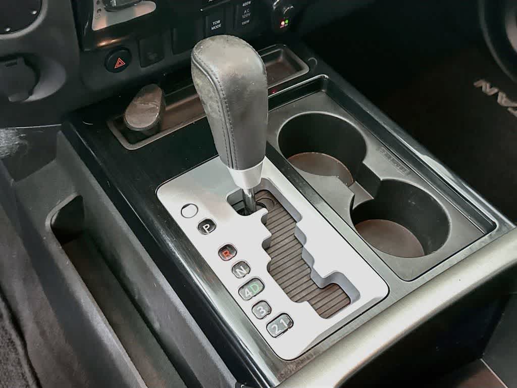 2015 Nissan Titan SV
