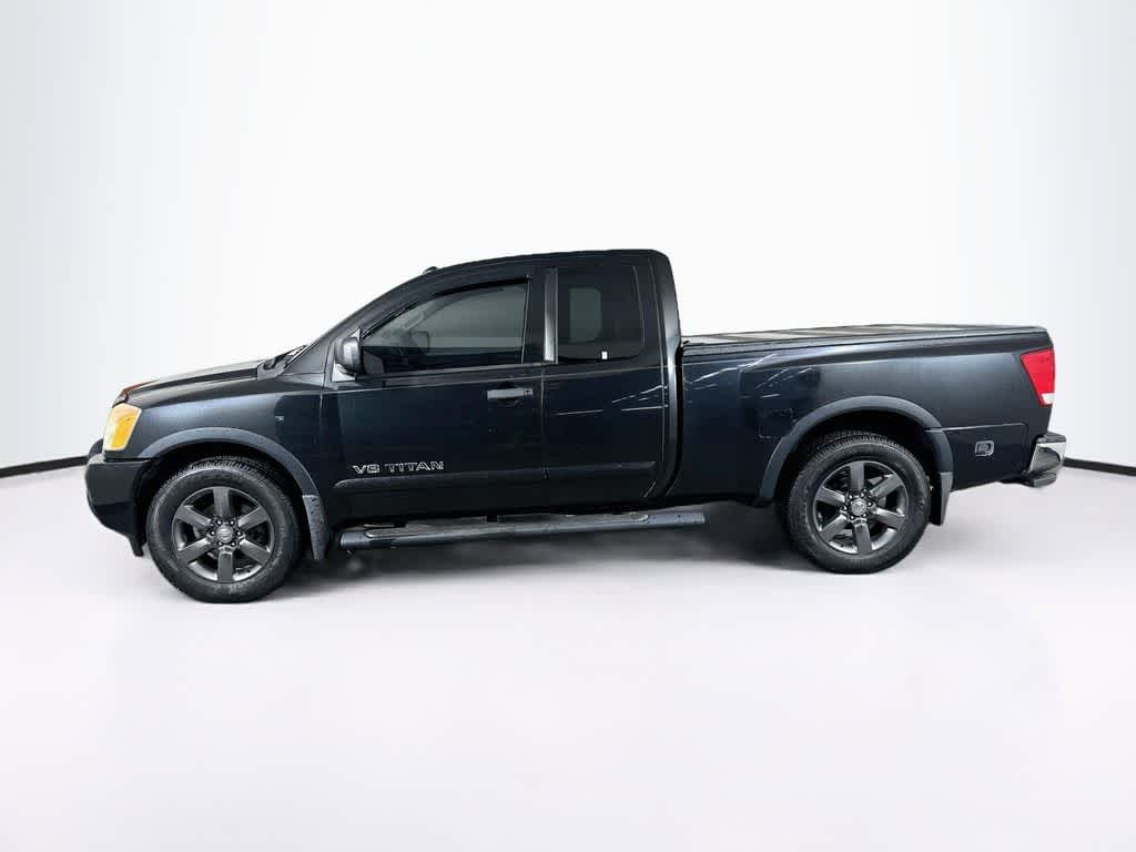 2015 Nissan Titan SV