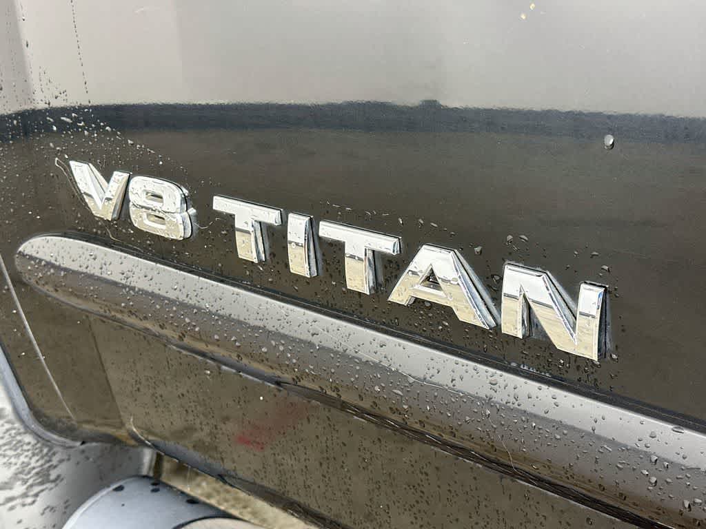 2015 Nissan Titan SV