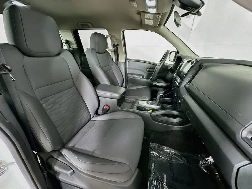 2022 Nissan Frontier S